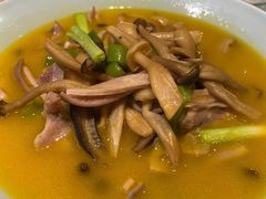 -铜锣湾·有麝自然香(渝北财富中心店)