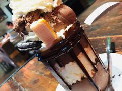 爆炸冰激淋巧克力-MIKAKU(万达广场上海宝山店)