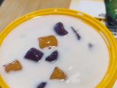 -满记甜品(优客百盛店)