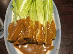 油麦菜-三俞竹苑(红旗街万达店)
