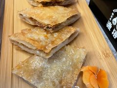 牛肉煎饼-渔语鱼新川菜Bistro(万象天地店)