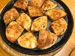 料理烤特色火烧-老东镇啤酒屋海鲜加工·蒸汽海鲜·海鲜烧烤(台东店)