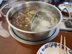 -亿诣蝎府炸酱面羊蝎子火锅(酷车小镇店)