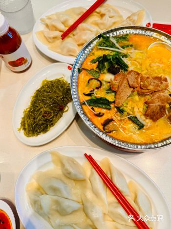 据说喜家德畅销十几年的主打招牌是就是这虾三鲜水饺