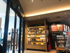 -星巴克臻选(华堂·新辰汇店)