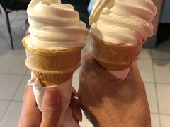 -麦当劳(中唱大厦店)