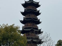-龙华寺
