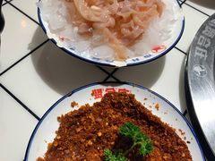 -喜悦小串丹东小黄牛海鲜烧烤大排档(民主广场店)