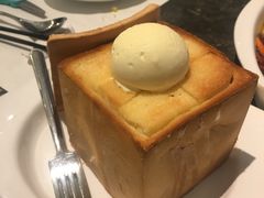 -港丽餐厅(高德置地店)