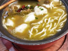 -周鱼小馆石锅酸菜鱼(活力汇店)