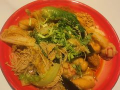 -宝龙城(杭州滨江店)