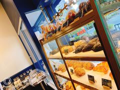 -BONBON BAKERY