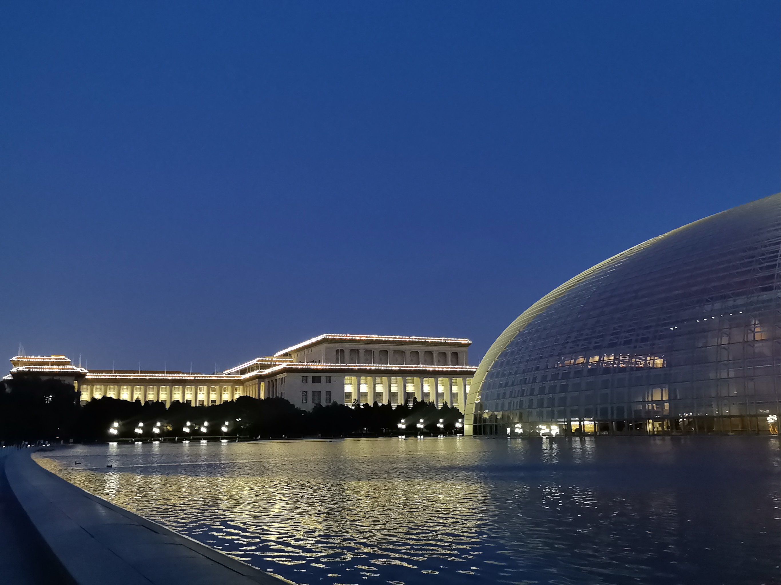 人文旅行地图 #闪亮的国家大剧院