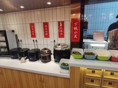 -黄兴兴白切专门店(南宁万象城店)