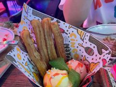 -Famous肥猫墨西哥音乐餐吧(五棵松华熙LIVE店)