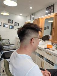 -韦恩先生Barbershop英式男士理发馆
