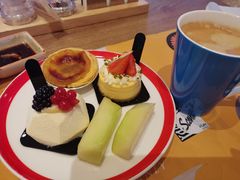 -咖啡苑自助餐厅·中国大饭店