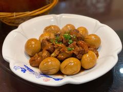 卤蛋烧蹄胖-董厨煨汤馆(车站路店)