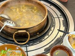 -阿山卓·野生菌火锅·纳西火塘烤肉