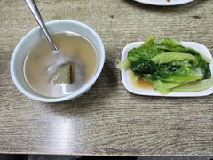 -煲煲香快餐(南京路店)