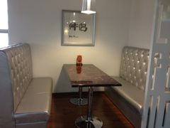 卡座-红山红餐厅(宏源大厦店)