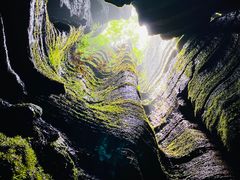 -梭布垭石林景区