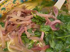 -金杨拉面王小吃面馆·牛三宝面·红烧牛肉粉