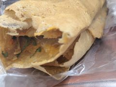-正宗杂粮煎饼香软鸡蛋饼
