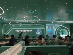 -季季红火锅(柳州城中万达二店)
