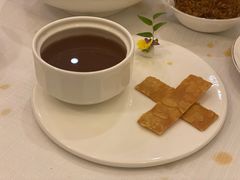 杏仁饼-醉辉皇上海之巅(上海中心大厦店)