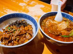 -沪西老弄堂面馆(定西路店)