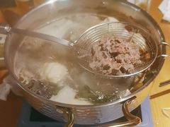 -牛满溢·自助潮汕鲜牛肉火锅(龙汇路店)