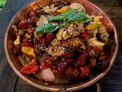 -SISTERS BAR RESTAURANT川意酒馆(嘉善老市H楼店)