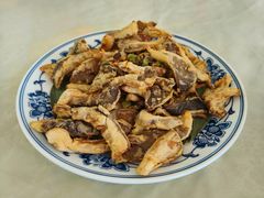 -天天向上素食餐厅(五台山店)