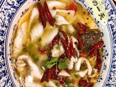 水果酸菜鱼-花溪雨·森林餐厅(石基店)