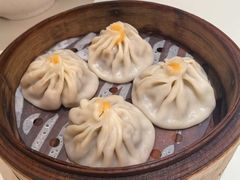 蟹黄汤包-鸭得堡老鸭汤·鸭血粉丝(南京博物院店)