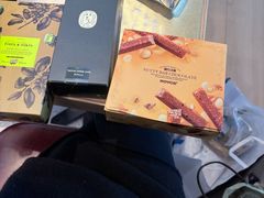 -关西国际机场直营免税店