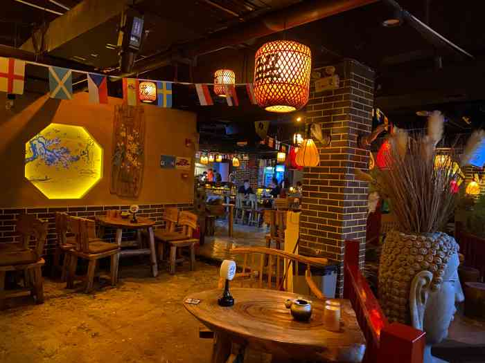 解忧坊(贵阳店)-"跨年的时候去的.六个朋友.首先喜欢他家的.