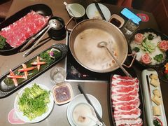 -捞王锅物料理(上海世茂广场店)
