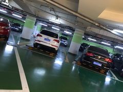 -北京apm·停车场