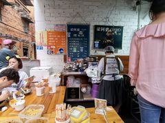 -梁阿婆廿年老牌扣肉糯米饭