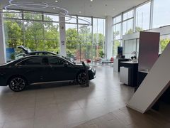 -上海永达奥诚奥迪4S店(申江路店)