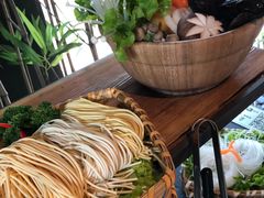 -湊湊火锅·茶憩(新中关购物中心店)