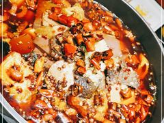 -辣尚瘾·烤鱼·新川菜(交大直营店)