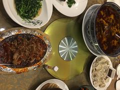 -尚味小厨·瓦罐煨汤