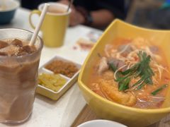-谭仔米线(皇庭广场店)