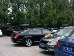 -西郊宾馆-地面停车场