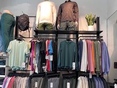 -lululemon(比斯特购物村店)
