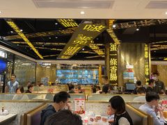 -香港新发烧腊茶餐厅(万象店)