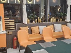-里堂派对·独栋团建聚会小院轰趴馆(三圣乡店)